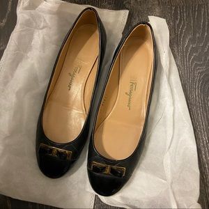 SALVATORE FERRAGAMO black ballerina flats